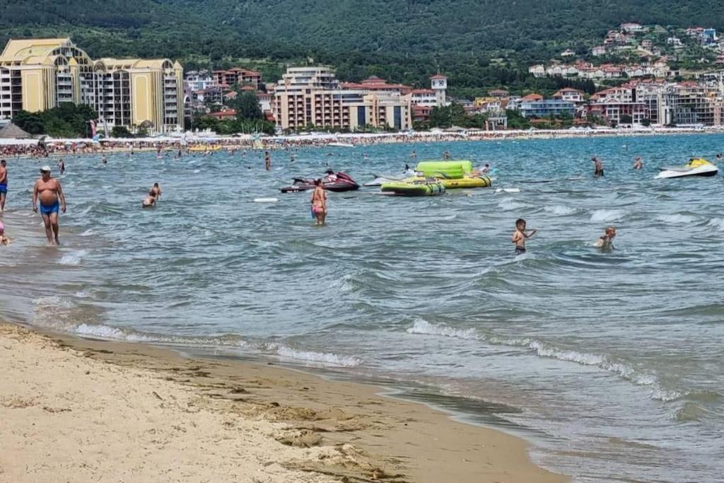 Royal Beach Apartment Barcello B Sunny Beach Exterior photo